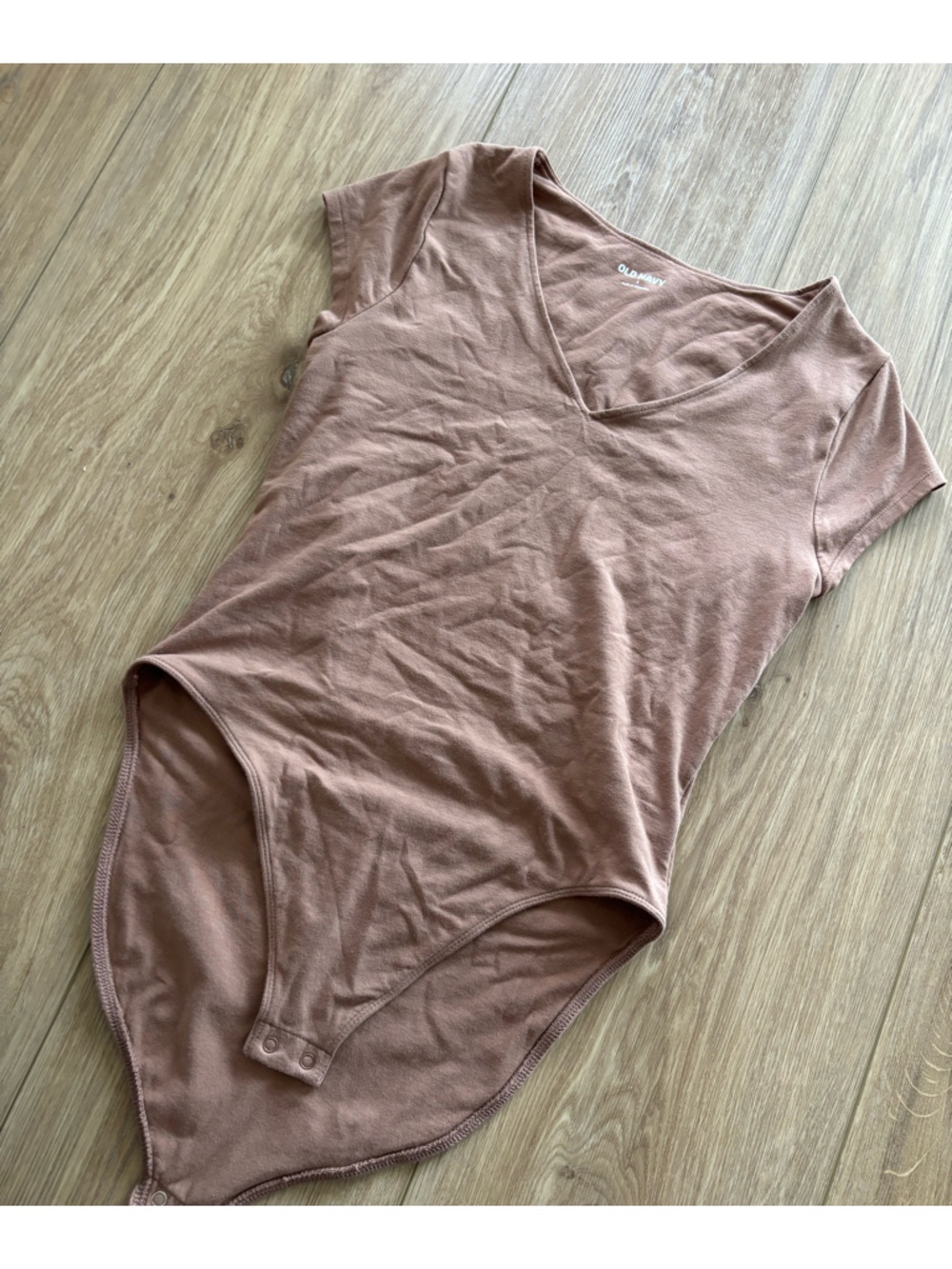 Old Navy Women's V-Neck Short Sleeve Bodysuit - Mauve Brown